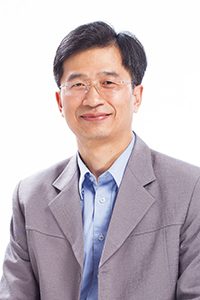 美國自然醫學博士陳俊旭