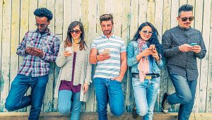 社會與環境：手機年銷14億支，電子垃圾來勢洶洶