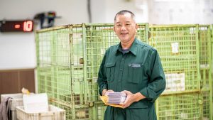 心靈人物：郵差王炳杰送信兼送愛心