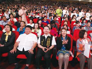 悟覺妙天禪師演講會上貴賓雲集