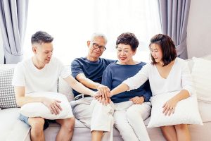 人際關係：父母長照別傷了手足親情