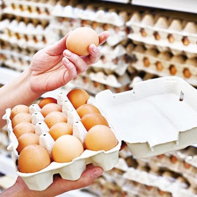 新鮮雞蛋怎麼挑？市場全收錄