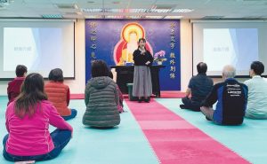 謝良瑾擔任仁愛禪修會館體驗禪師資
