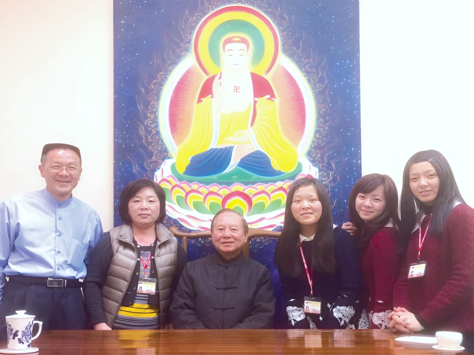 悟覺妙天師父與弟子合影