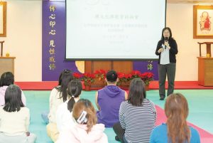 北一女中教師黃立雲