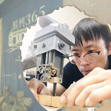 青年木雕師童正一　打造MIT原木筆走向國際
