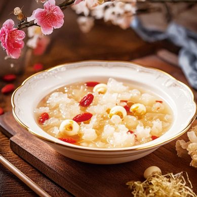 古代貴妃養顏秘方　銀耳湯潤燥滋補