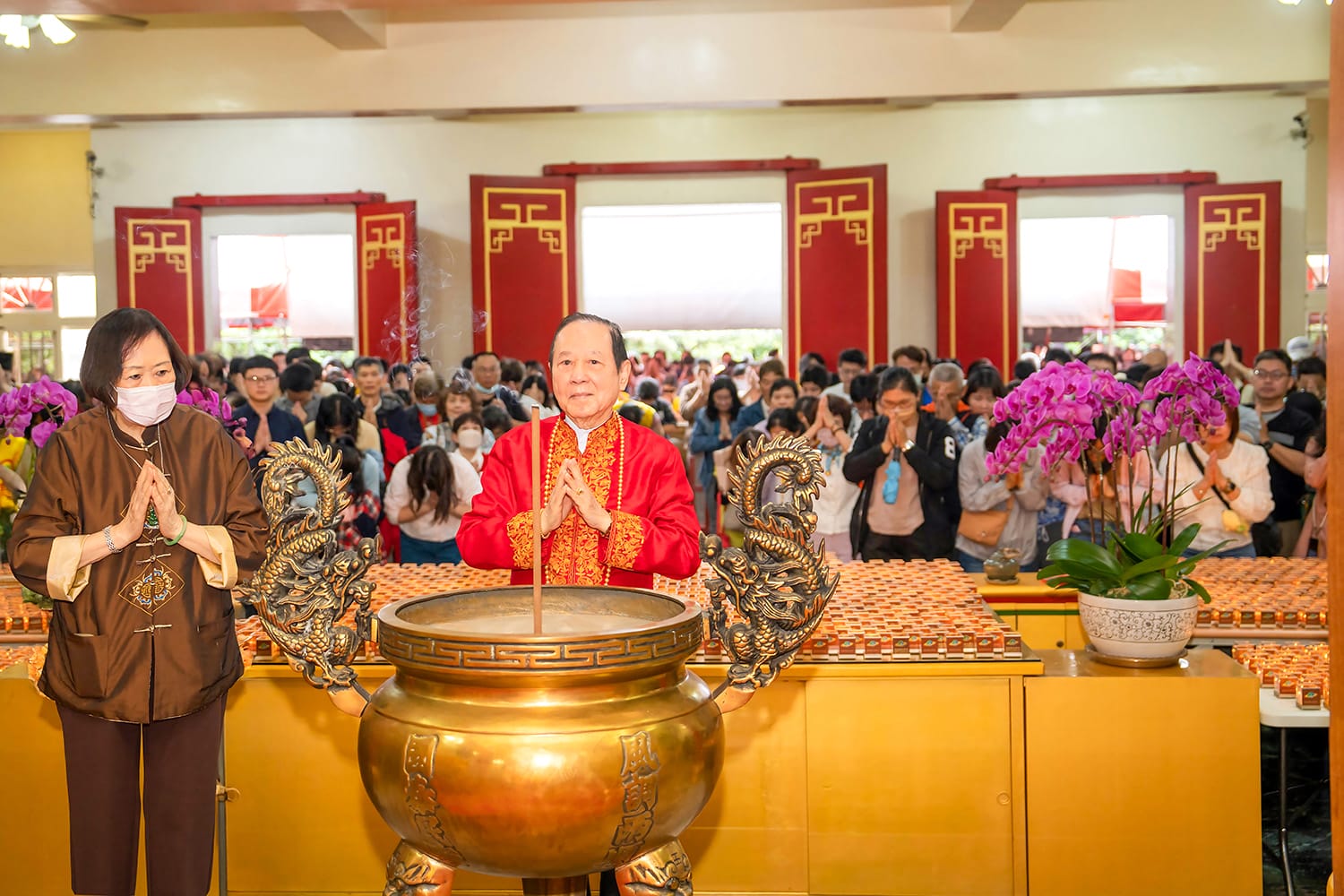 修行要把佛經和見證統合起來　妙天禪師主持慈航寺觀音聖誕法會