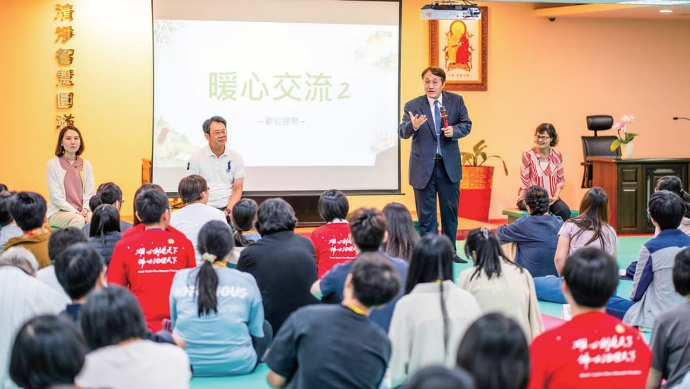 258地球佛國特別報導:「好師成雙」教師營幫老師充電